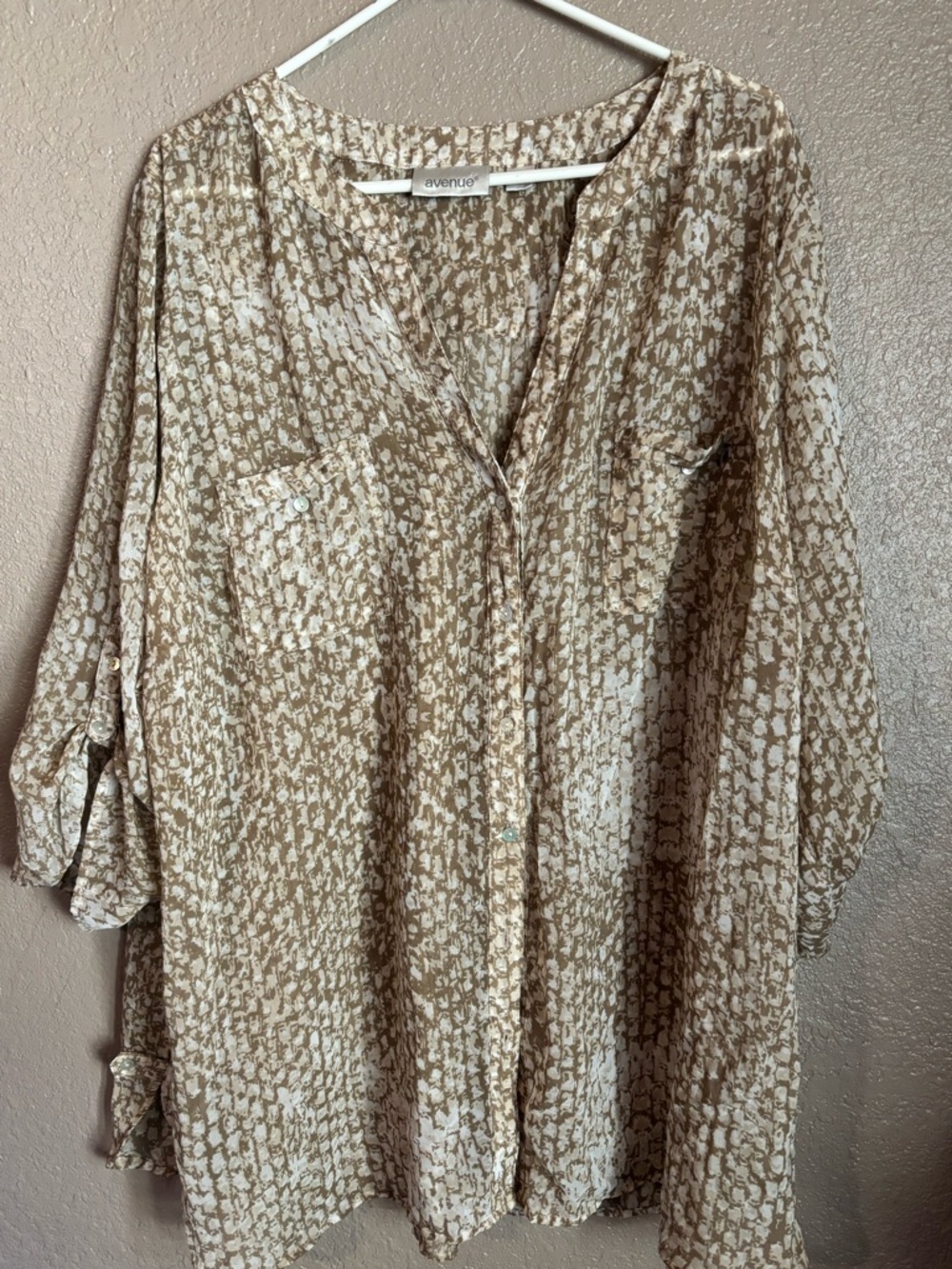 Avenue Tan & White Printed Button-Front Tunic